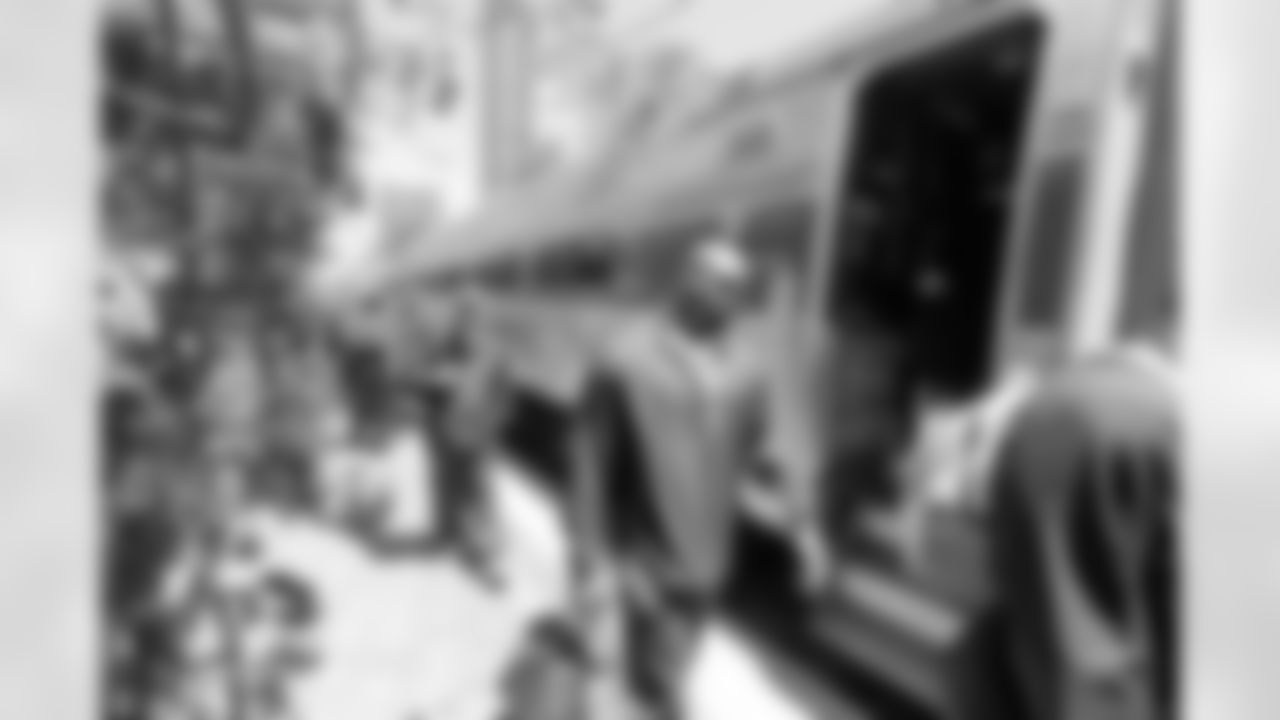 temp20140806_DAL_train_quickies61.jpg