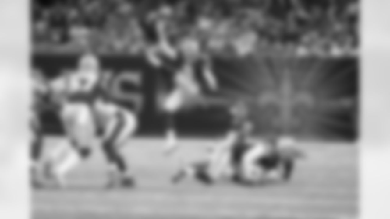 20151004_dal_no_quickies192.jpg