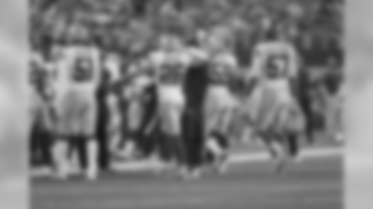 temp20131215_GB_DAL_quickies151.jpg