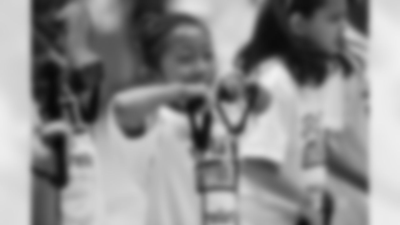 20160920_nfl_play_60_selects_jj0234.jpg