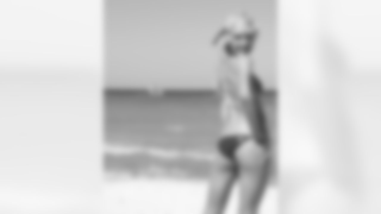 tempDCC_CalendarShoot_Scuba_019.jpg