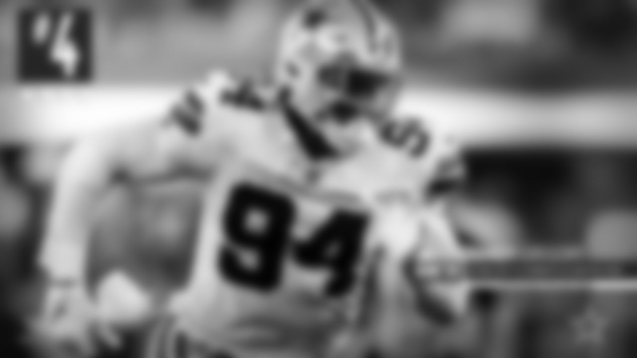4. Randy Gregory – The Randy Gregory story has had many different chapters throughout his career, but his 2021 chapter is by far the most exciting. Gregory has been a game-changer and stepped up in the absence of DeMarcus Lawrence and Dorance Armstrong. Gregory changed the game last week in New England and he's showing that he's more than just a speed-rusher as he's added a bull-rush to his game this year. The only downside for the Cowboys is that with every play Gregory makes, it seems as if the price tag keeps going up, seeing that he's an unrestricted free agent at the end of the year.