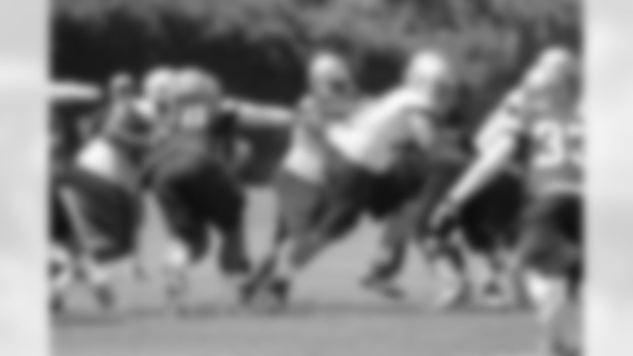 temp20140516_DAL_rookies_camp_quickies071.jpg