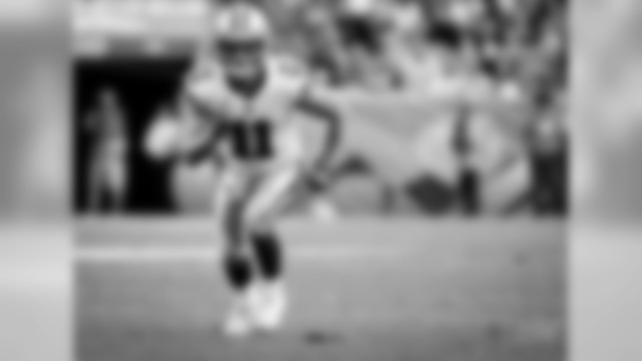 Dallas Cowboys wide receiver Cole Beasley runs against the Denver Broncos during the second half of an NFL football game, Sunday, Sept. 17, 2017, in Denver. (AP Photo/Jack Dempsey)