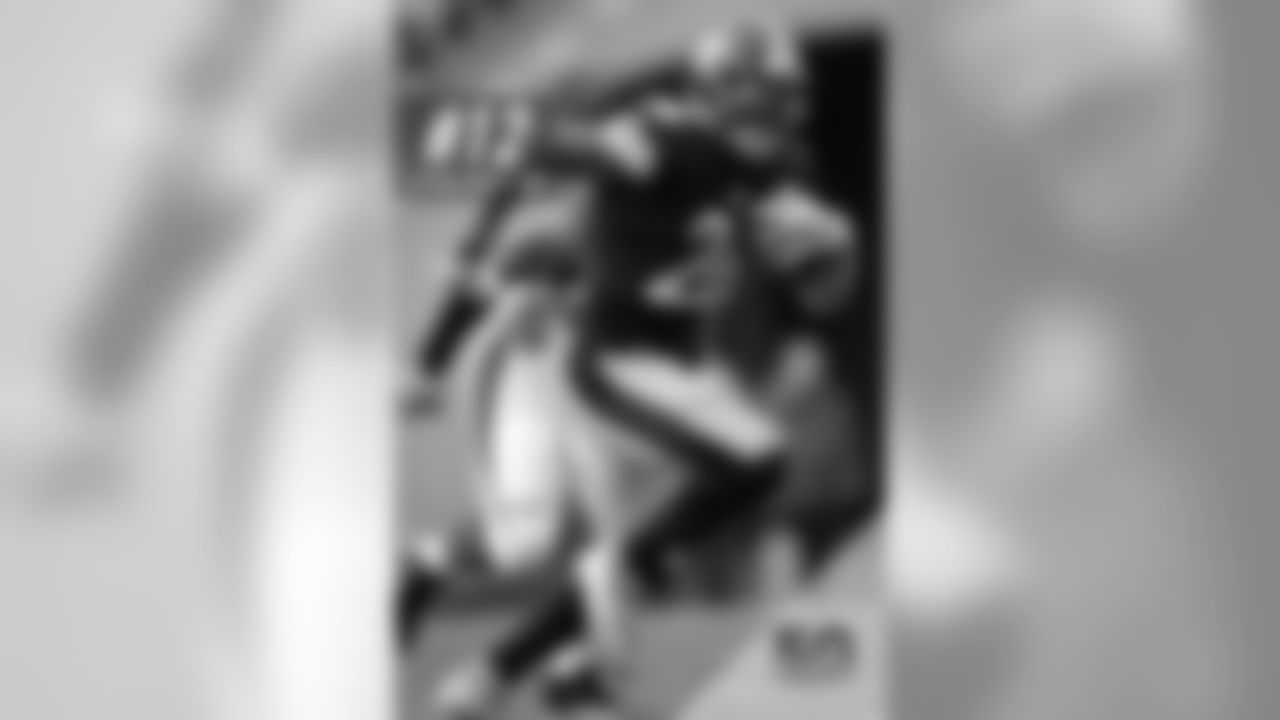 12_bell_leveon.jpg