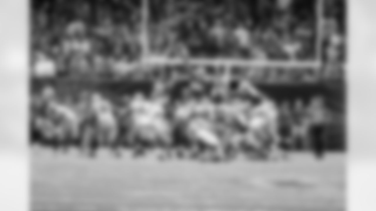 20151004_dal_no_quickies225.jpg