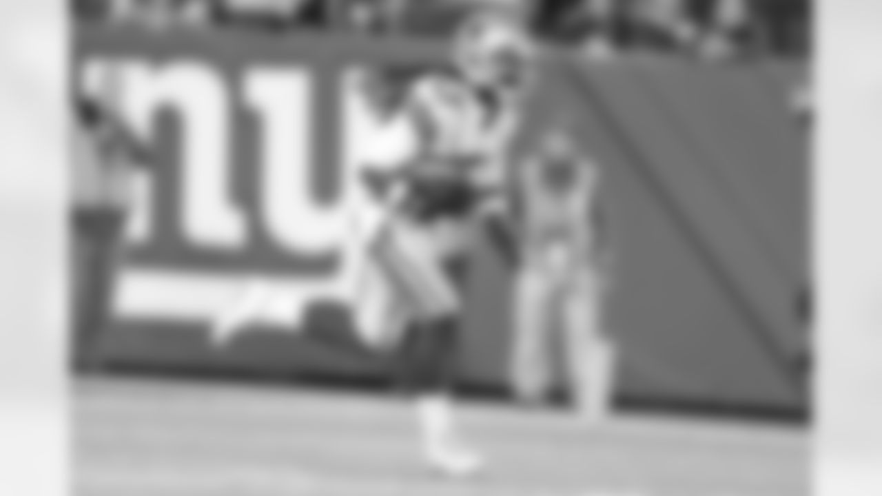 dwayne_harris_20141123_dal_nyg_quickies080.jpg