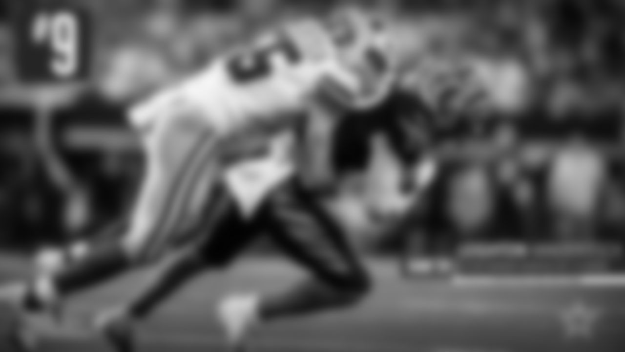 9. Leighton Vander Esch – We saw and heard the return of the "howl" at AT&T Stadium after Vander Esch had a second-half sack. He was around the ball throughout the game, finishing with seven tackles and another hit on the quarterback. Like Barr, his presence at linebacker is needed even more with Parsons rushing off the edge so much.
