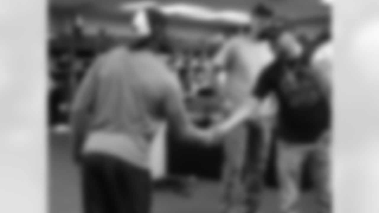 tempJasonAldean_050713_007.jpg