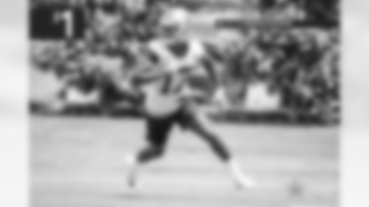 top-10-wr-1-hurns.jpg