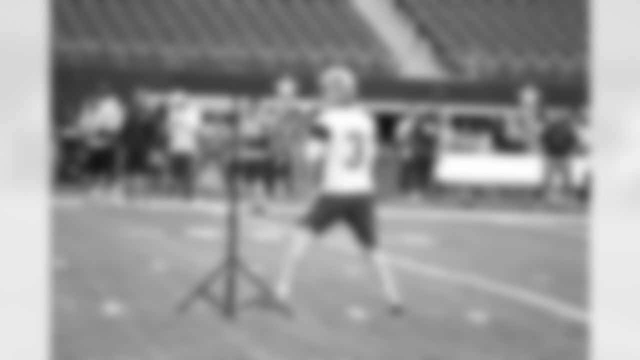 20150618_dal_minicamp_quickies68.jpg