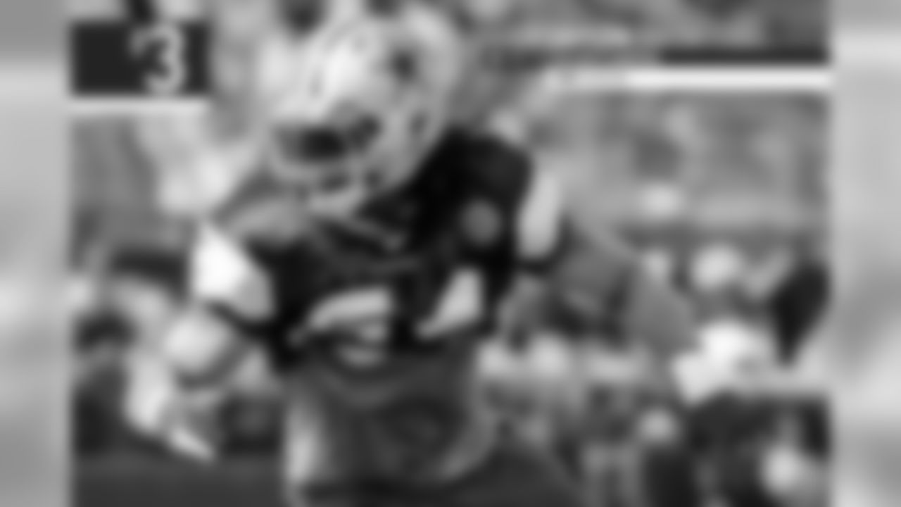 3) Jaylon Smith – While there might be another second-round pick getting headlines for starting to look like his college-self, Smith was even more impressive than Randy Gregory this camp. The active linebacker was seemingly in the backfield nearly every other play and "swiping" his way to celebrate on numerous occasions.