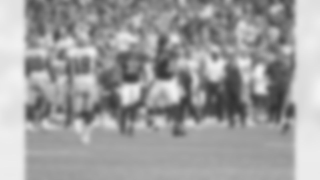 temp20130817_DAL_AZ_quickies082.jpg