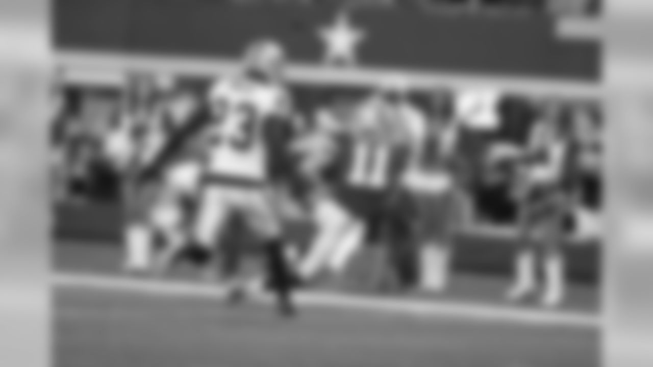 temp20131128_OAK_DAL_quickies184.jpg