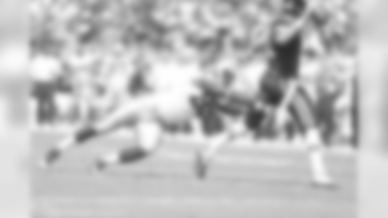temp20130915_DAL_KC_quickies125.jpg