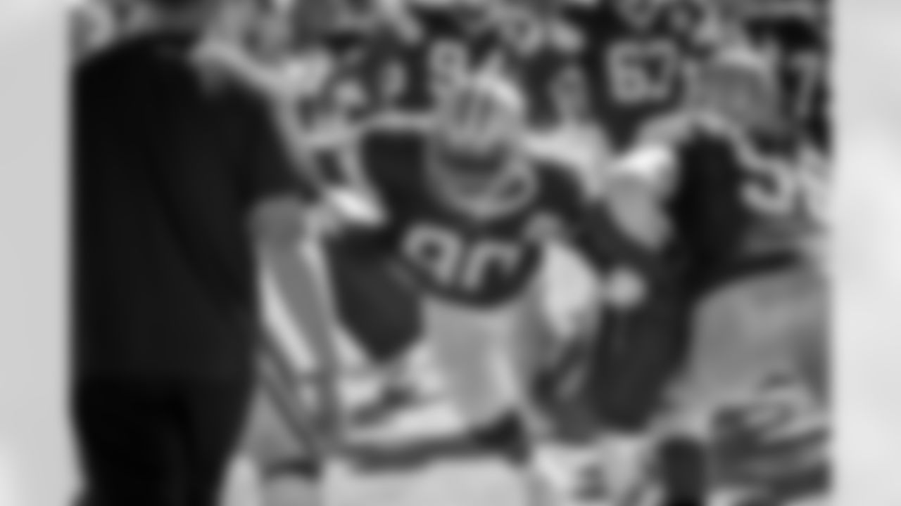 08012015_training_camp_afternoon_lawrence_jj456.jpg