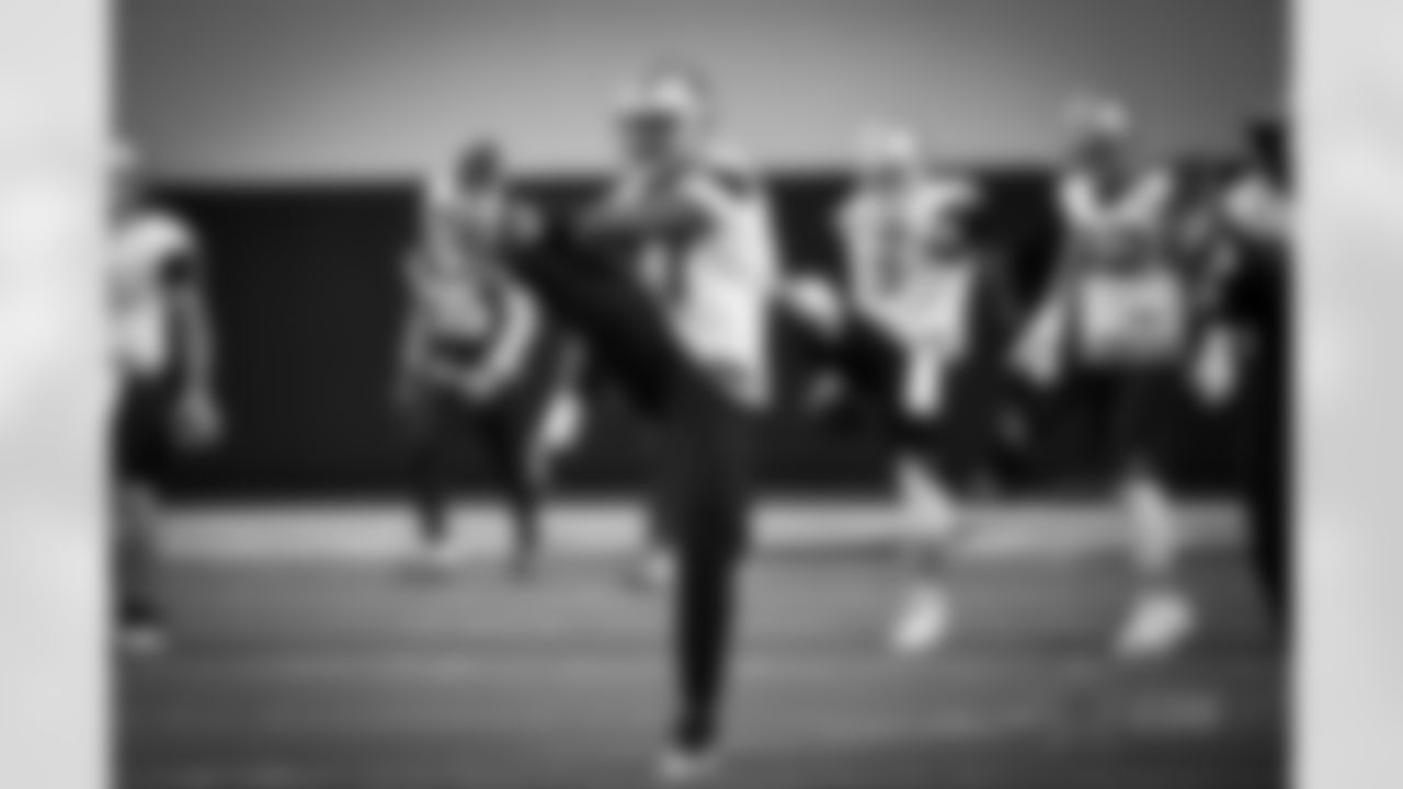 20161110_practice_selects_jj0338.jpg