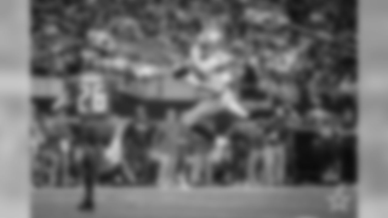 Cole Beasley – Earlier this year, Beasley made it clear he was looking to be paid as one of the best slot receivers in the game. His production was solid (65 catches, 672 yards and 3 TDs). The Cowboys likely wouldn't want to keep him for the right price.