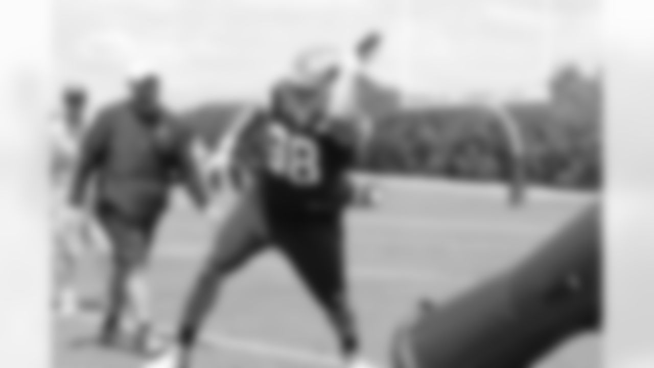 temp20140527_DAL_OTA_quickies25.jpg