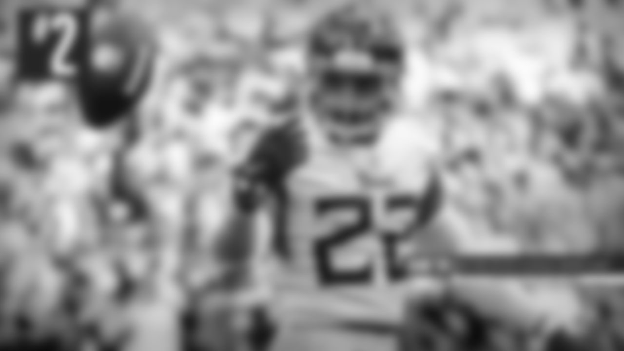2. Derrick Henry
A broken foot cost Henry almost half of the 2021 season, forcing him to miss eight games coming off a 2020 campaign where he rushed for over 2,000 yards. He did not return until the Titans playoff loss against the Bengals, totaling over 900 yards and 10 TDs. Henry is still widely considered the No.1 back in the NFL and could carry more of the offensive load following the departure of AJ Brown to the Eagles.