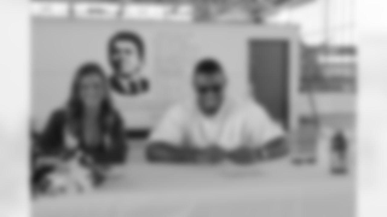 20150728_dal_pointmugu_greg_hardy01.jpg