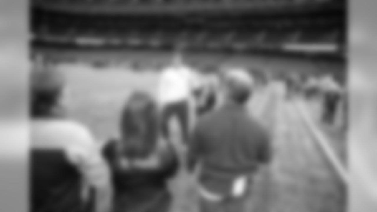 20151004_dal_pregame_quickies026.jpg