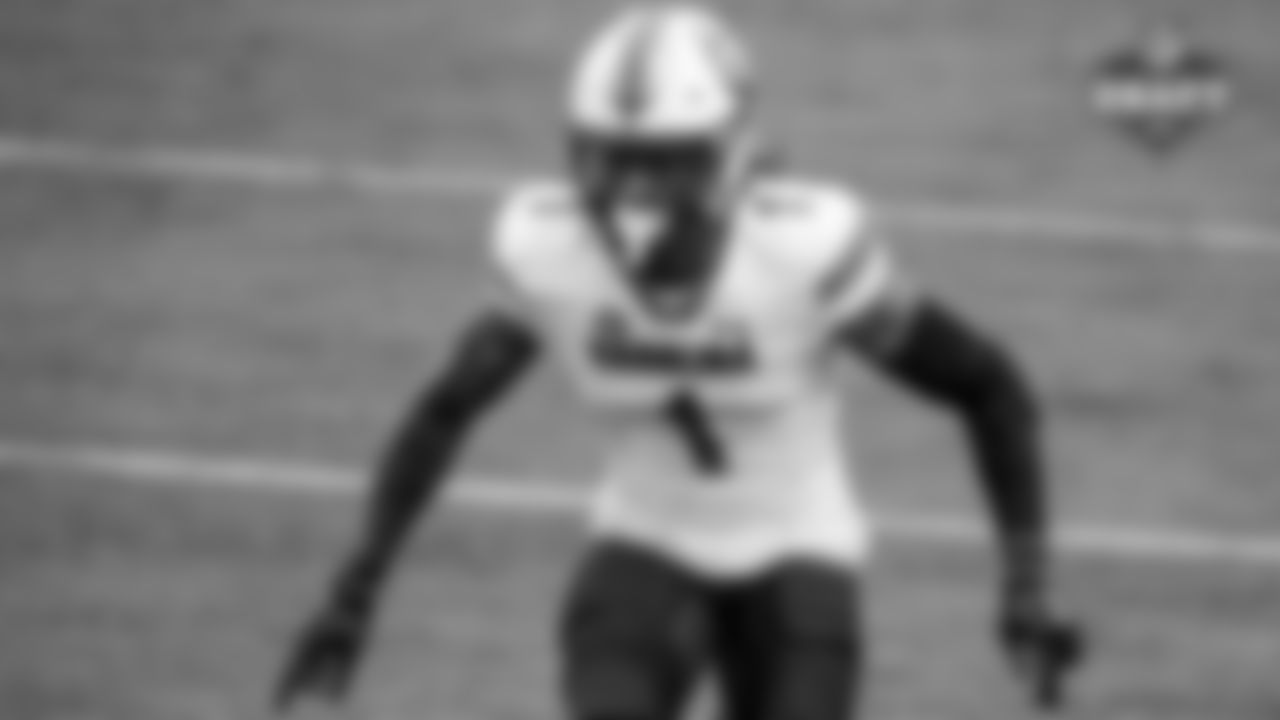 Jaycee Horn, Cornerback, South Carolina, Junior
Picked By: Oliver Hodgkinson (Pro Football Network):
If the first nine picks include a couple cornerbacks then Dallas may opt to draft Horn, which could turn out to be a blessing in disguise. The former Game Cock is projected to be a terrific press-man cornerback.