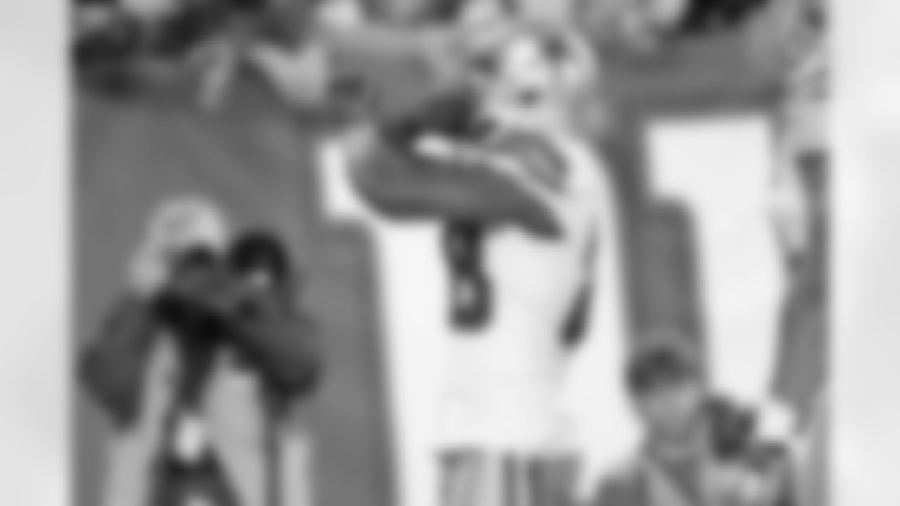 dez_x_20141123_dal_nyg_quickies207.jpg