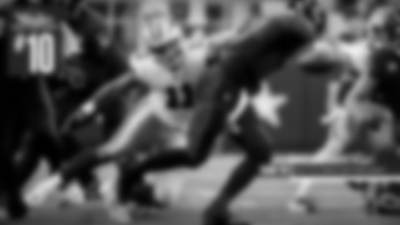10. Micah Parsons: No, Parsons did not record any sacks against the Commanders. But that's okay because what he did might not have shown up in the box score. While he picked up four tackles, the threat of Parsons was able to draw the attention of the Washington offensive line, thus opening up opportunities for others. And that is what great players do.