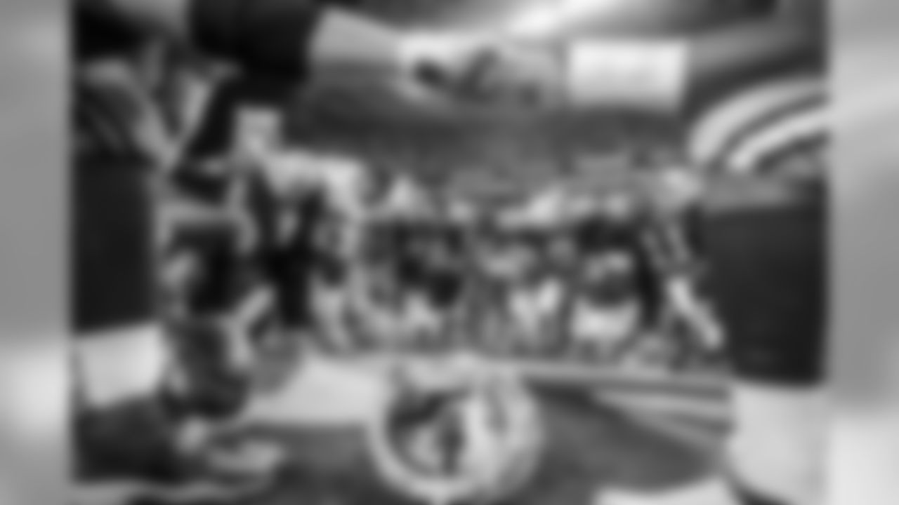 ap_070106025581.jpg