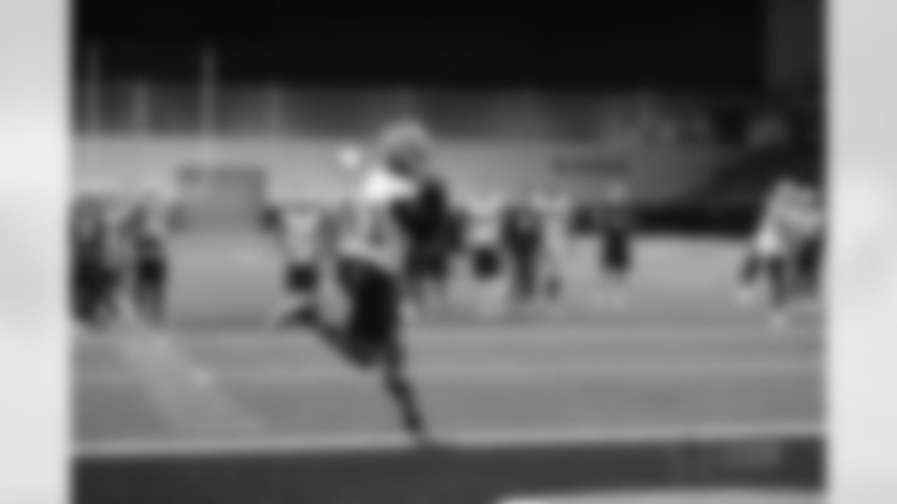 20161006_practice_selects_jj0486.jpg