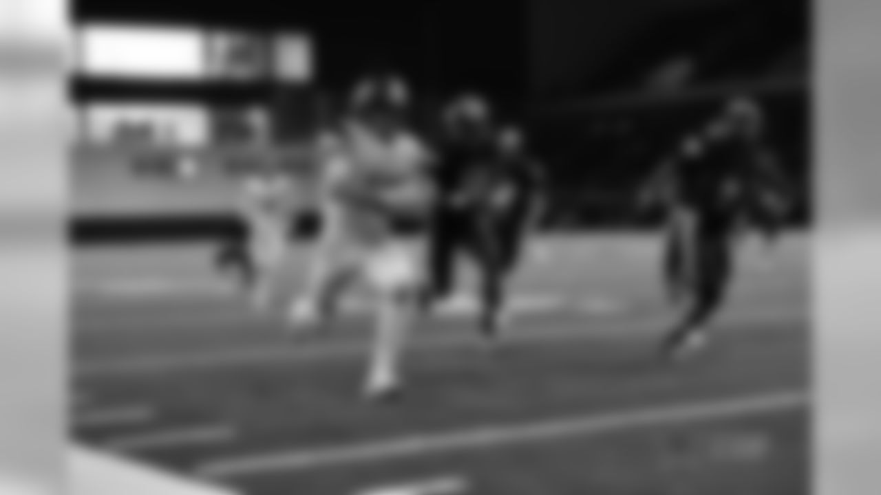 the_star_kickoff_jj1001.jpg