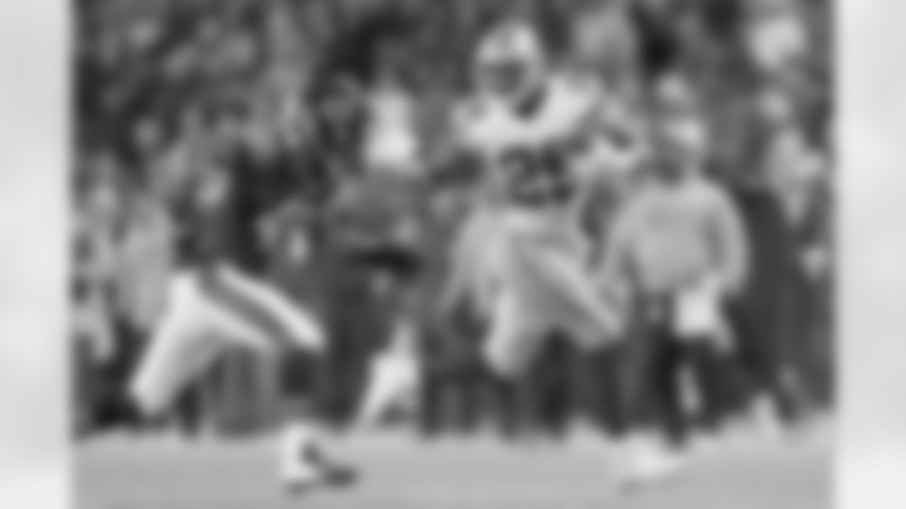 murray_20141204_dal_chi_quickies260.jpg