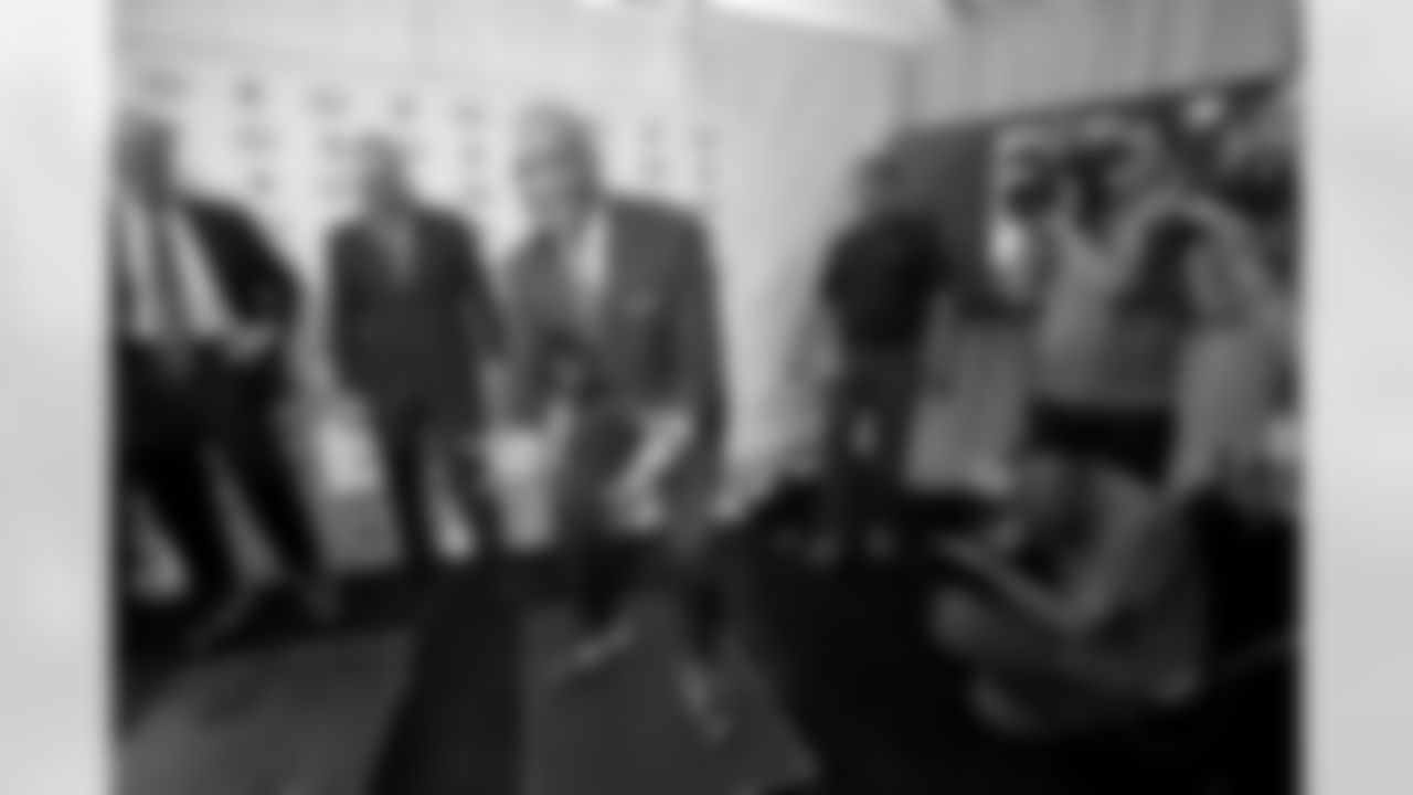 20160504_dal_drew_pearson25.jpg