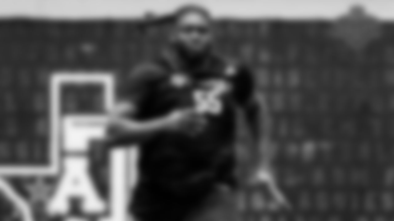 Kenyon Green (IOL – Texas A&M)
Speaking of falling, Green has seemingly seen a drop off in his draft stock after a sub-par NFL Combine. His 40-yard-dash (5.24), shuttle (5.12), and bench press (20) were all very low on the list compared to those in his position group. None of the numbers match up to the tape he put out in the SEC where he had plenty of explosion and finishing ability.