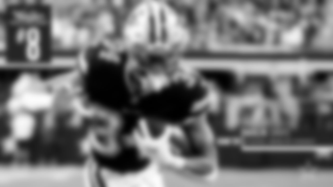 *8. Malik Davis — *The battle for the third running back spot went to Rico Dowdle to begin the season, but Davis made it as close a decision as any the Cowboys had to make when putting the roster together. Stacked behind Ezekiel Elliott and Tony Pollard on the depth chart, Davis' path to playing time has been slim until an Elliott knee injury cleared the way for him against the Bears. In that game he totaled eight carries for 23 yards but he brings an explosiveness similar to Pollard that the Cowboys value.