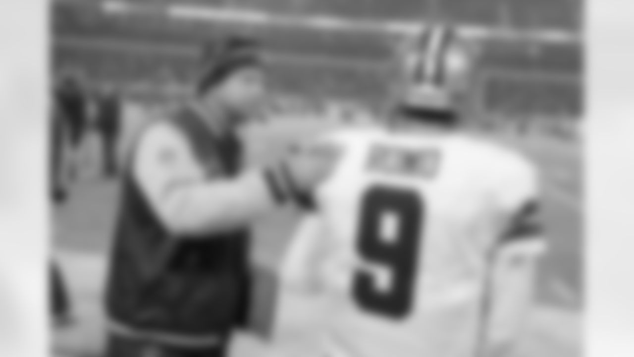 linehan_romo_20141204_dal_chi_quickies093.jpg