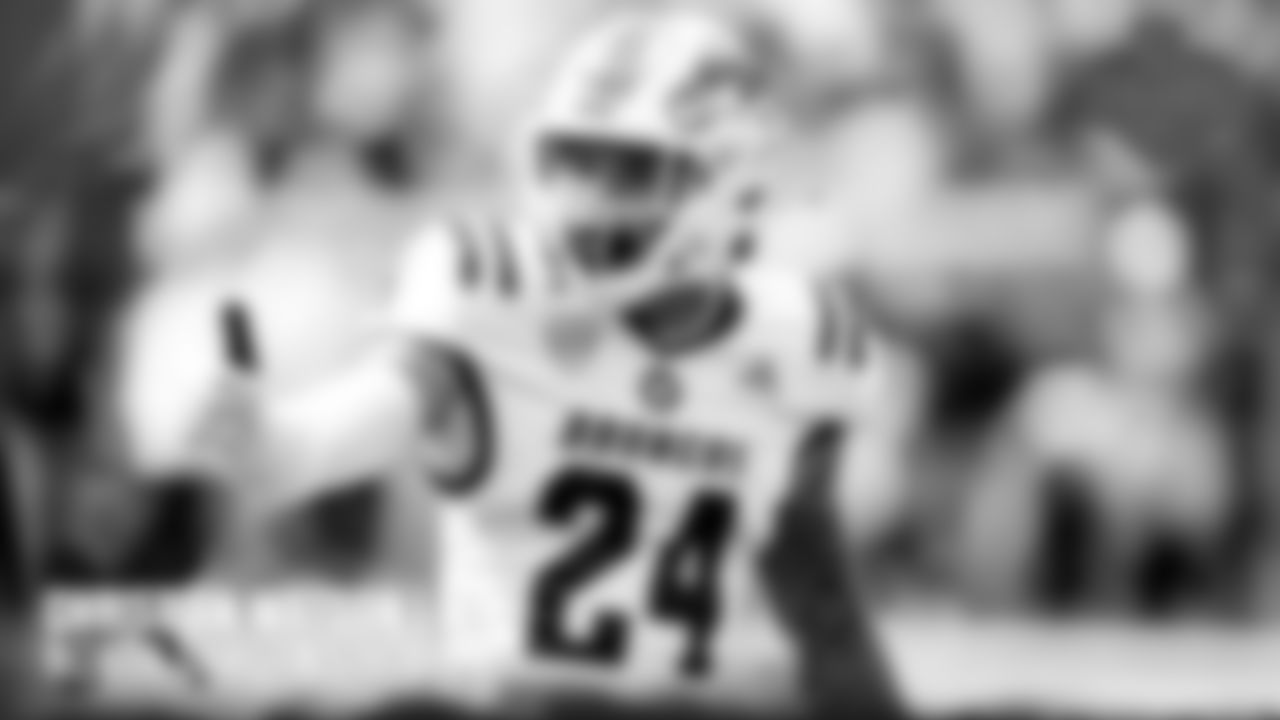 Cowboys-Targets-For-Day-2-Include-TEs,-WRs,-DEs-23