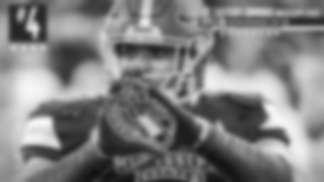 4 | Jeffery Simmons: Powerful. Can really anchor down. Wins at the point. Hard to move.
