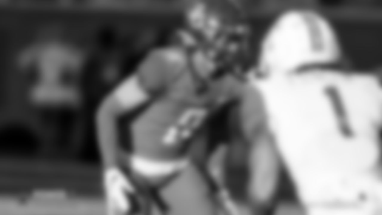 9. Jalen Pitre (DS – Baylor)
Pitre wasn't the only Baylor Bear making plays on Saturday as safety J.T. Woods reeled in the game's only interception. However, it was Pitre that was most impressive all week long. He was tabbed as a downhill player on his tape, but his coverage ability is what took center stage against an impressive group of tight ends where he was able to break up multiple passes.