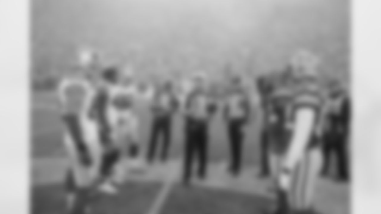 20151213_dal_gb_quickies100.jpg