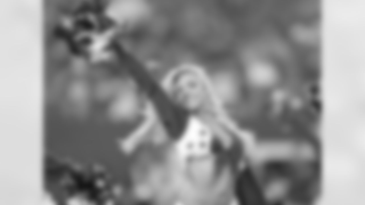 tempCheers1015_11.jpg