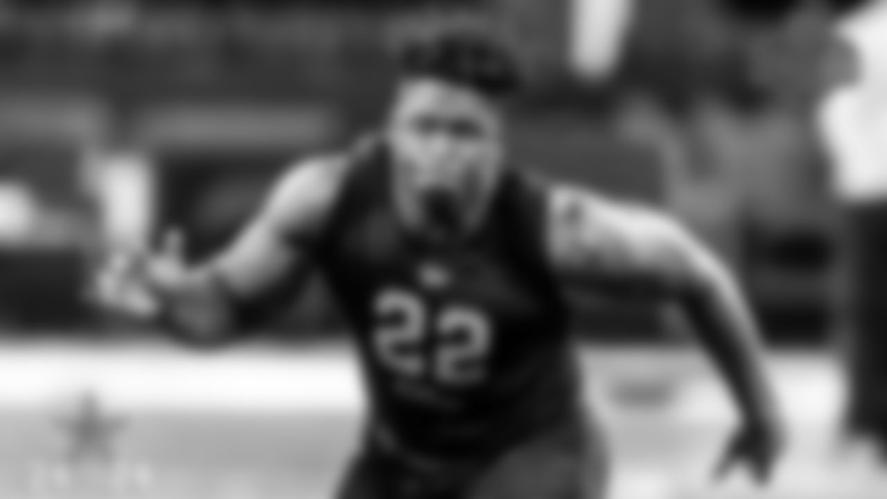 Zion Johnson (IOL – Boston College)
The third option at interior line who may be the best option depending on who you talk to. Johnson spent his first two seasons at Davidson before transitioning to a full-time starting role with Boston College. He had a fantastic combine with his one knock being his 40-yard-dash time (5.18). His strength, jumps, and shuttle were all above the 90th percentile of his position group.
