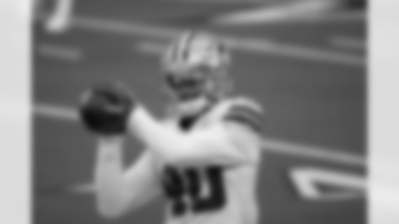 Dallas Cowboys safety Steven Parker warms up before an NFL football game against the New York Giants in Arlington, Texas, Sunday, Oct. 11, 2020. (AP Photo/Ron Jenkins)