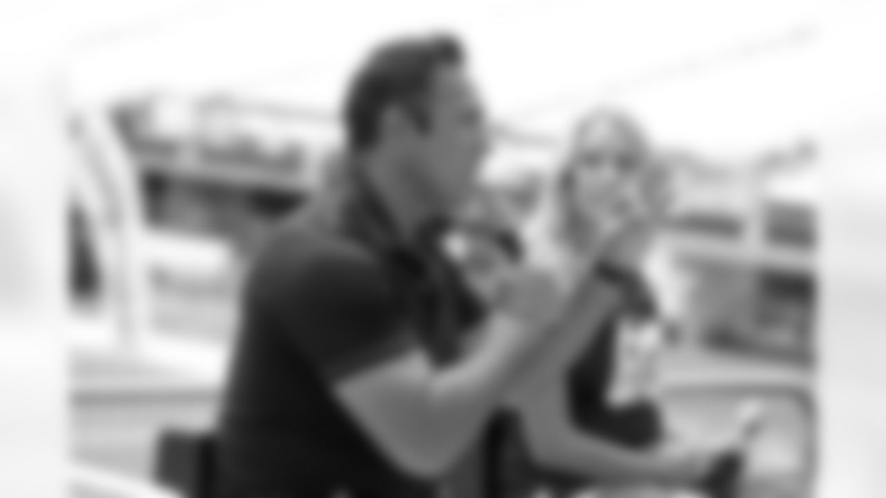 temp20140816_DAL_Moms_Safety_Clinic_quickies053.jpg
