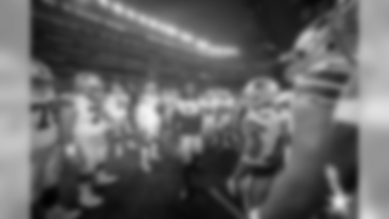 20191128_BUF_DAL_quickies020