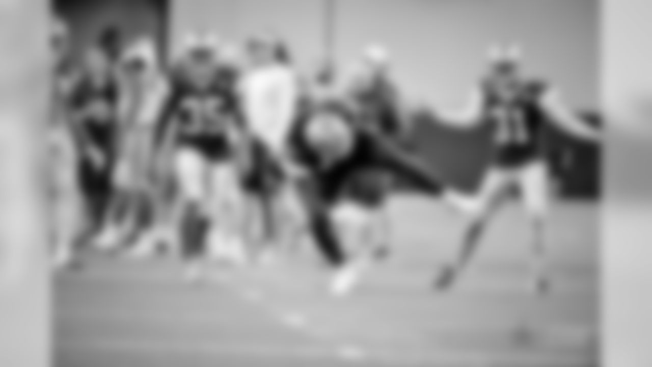 20180823_Training Camp_Jaylon Smith_Selects_JJ_019272