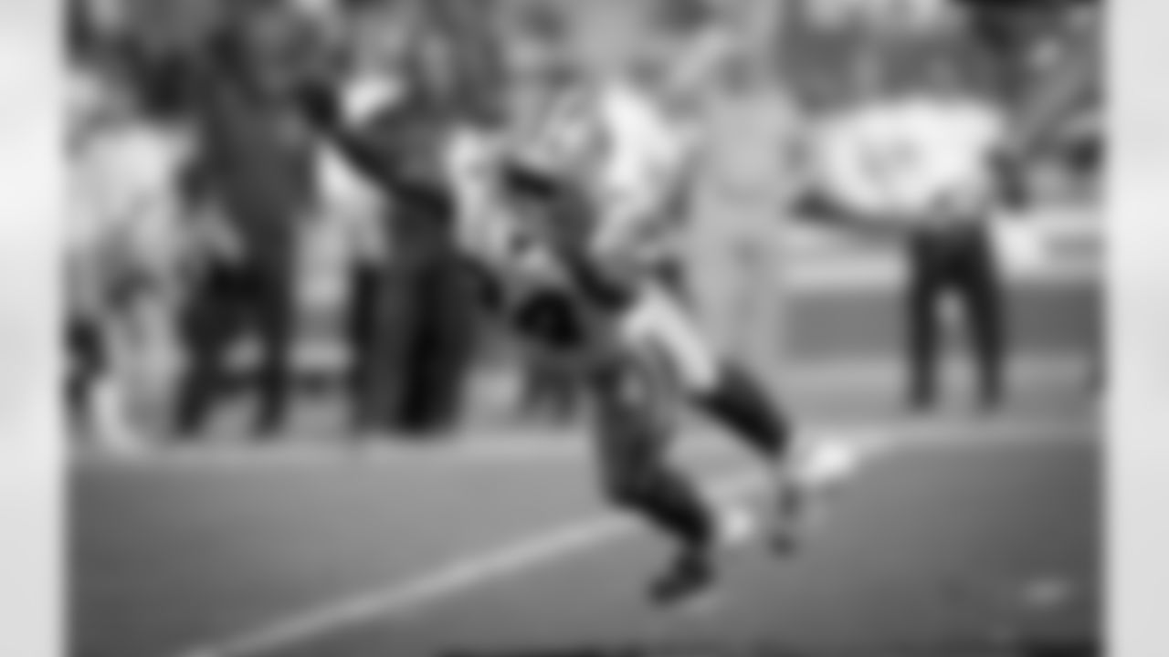 20161002_dal_morris_claiborne15.jpg