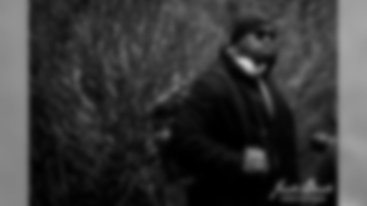 20181230_DAL_Tyron Smith_JJ20464