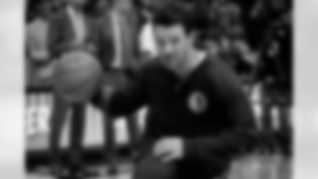 ap_17102053969157.jpg